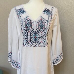 Chico's White Tunic with Colorful Embroidery, size S